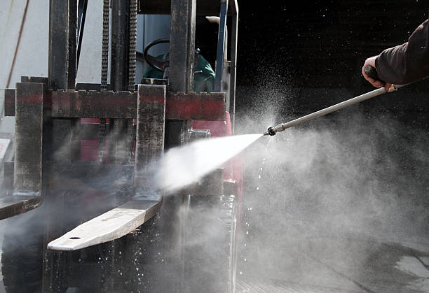 Best Roof Pressure Washing  in Shoshone, ID